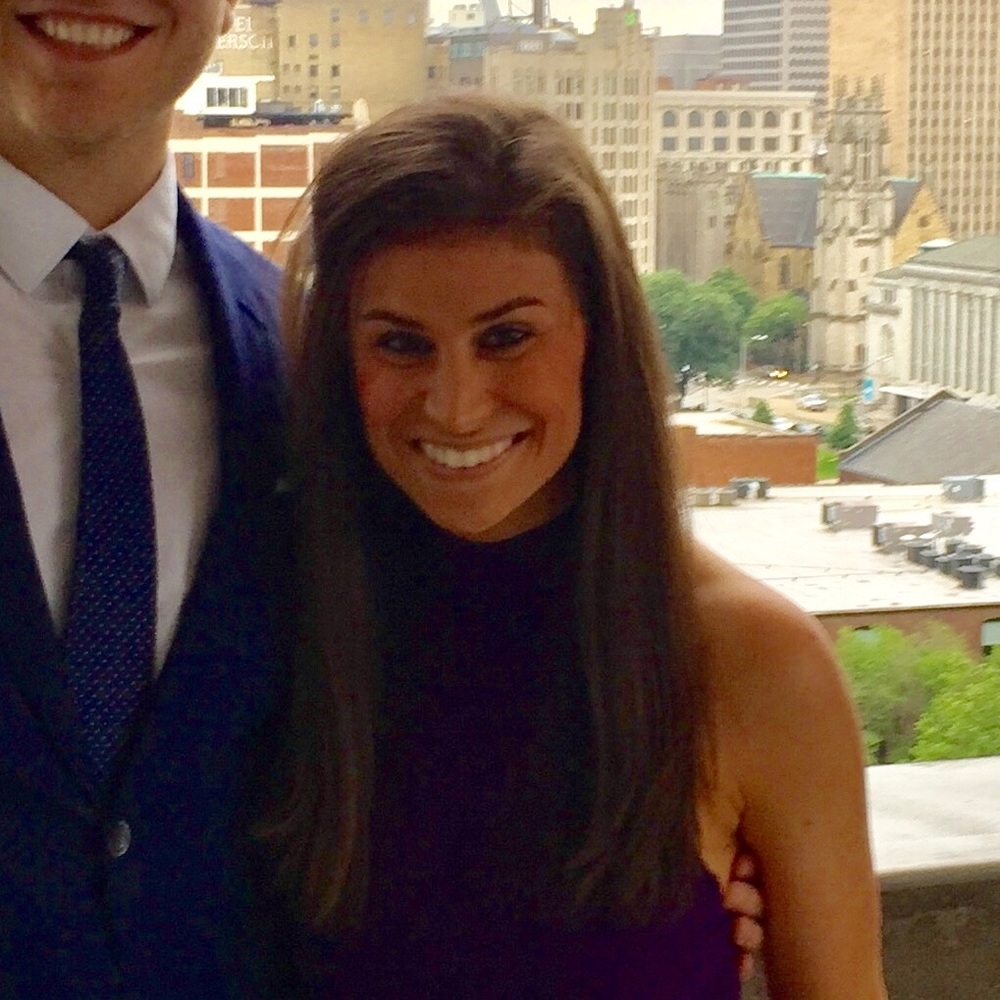 Meet your Posher, Lauren